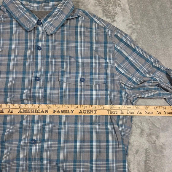 Royal Robbins Plaid Button Down Long Sleeve Shirt Mens L Blue Gray Casual Career - Picture 3 of 6